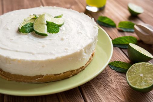 Tarta de queso, lima y té matcha