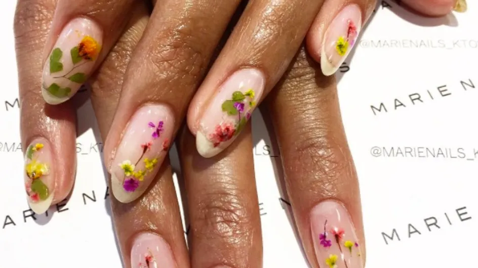 Pour le printemps, de véritables fleurs s'invitent sur nos ongles (photos)