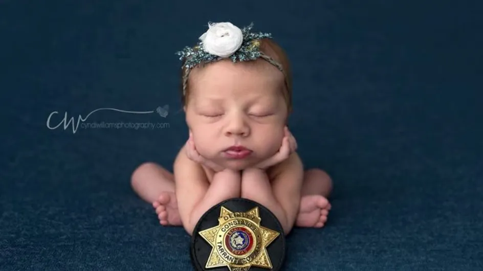 L’histoire qu'entretient ce nourrisson avec la police est juste adorable ! (Photos)