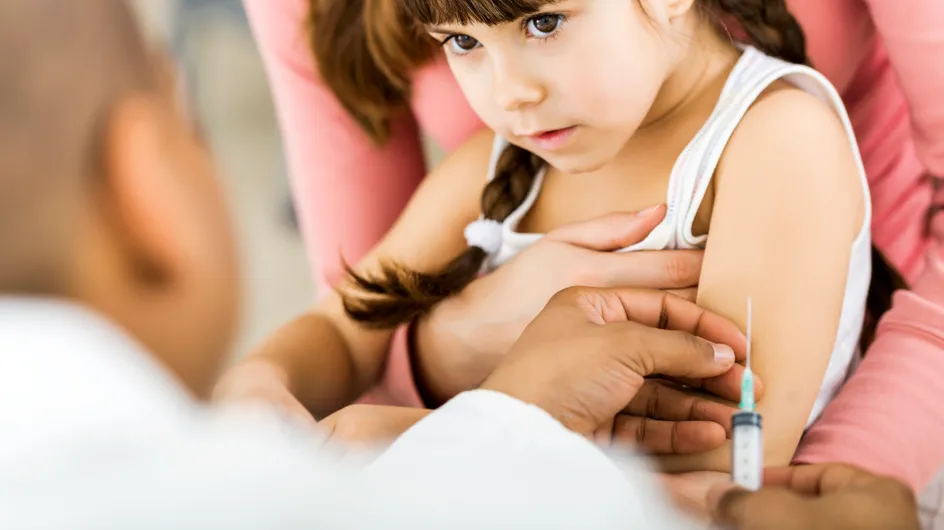 "Las vacunas no causan autismo", la respuesta de una pediatra a Cárdenas