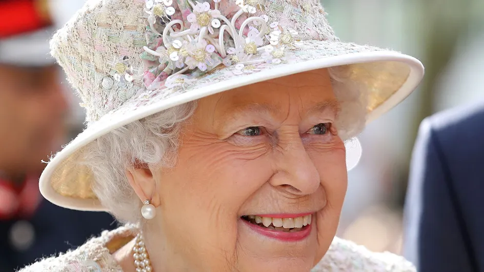 O esmalte favorito da Rainha Elizabeth II