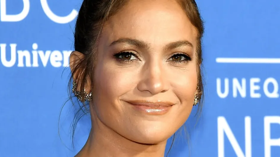 Accusée de Photoshop, Jennifer Lopez a la meilleure des réponses ! (Photos)