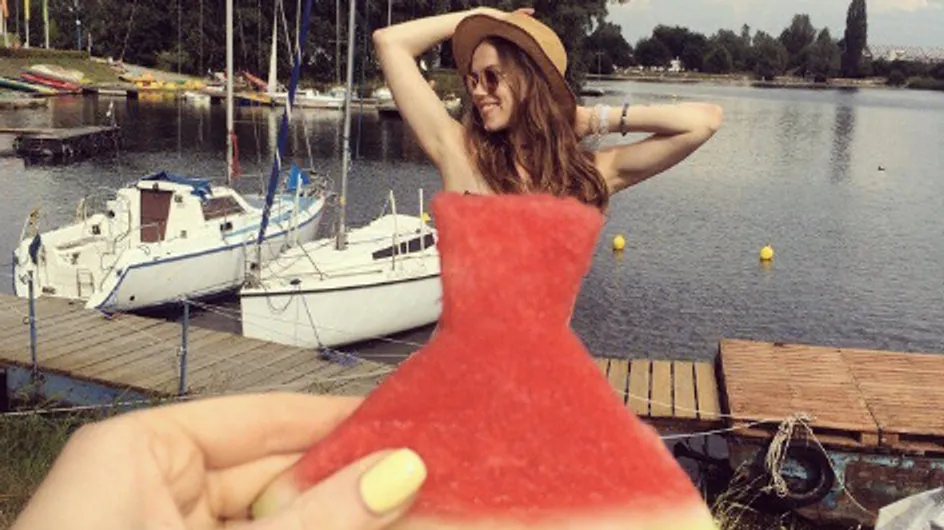 Une tranche de pastèque en guise de robe, découvrez le nouveau jeu d'Instagram ! (Photos)