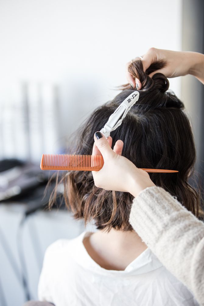 Wellen In Die Haare Machen Mit Glätteisen