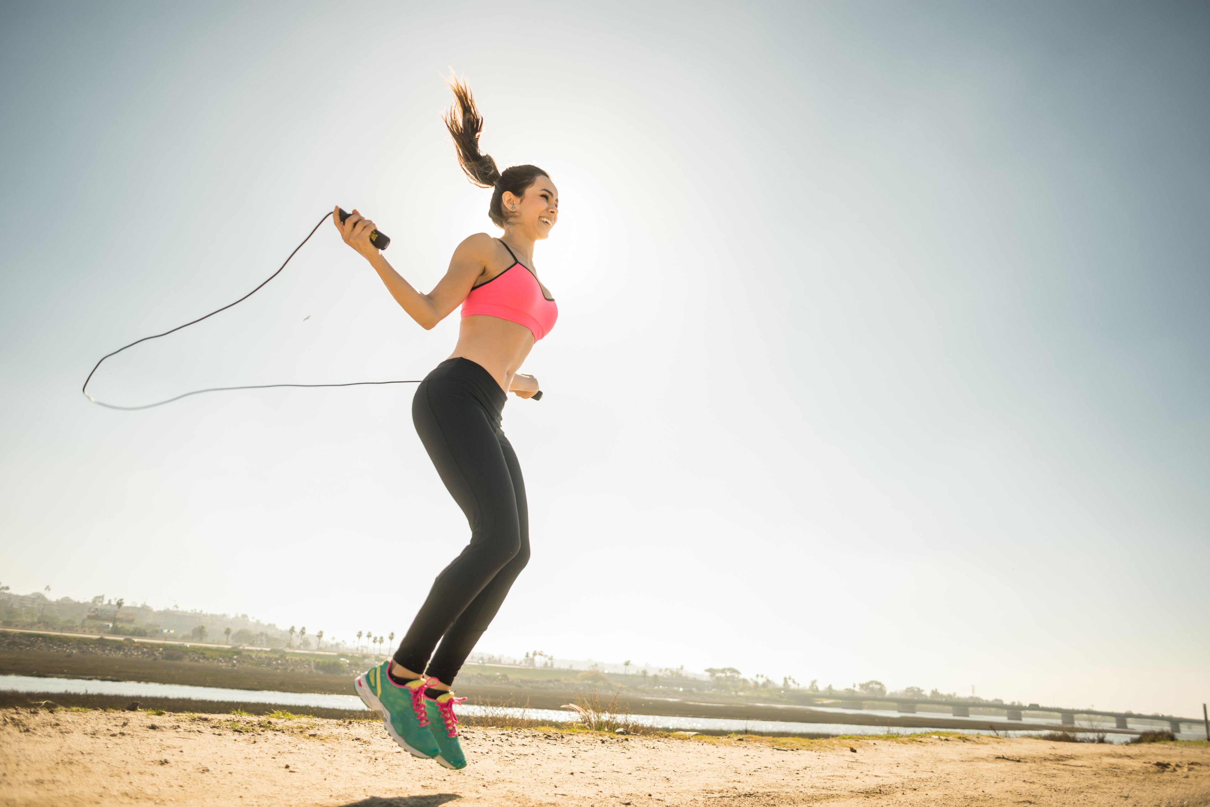 Tabla de ejercicios para reducir abdomen y cintura según expertas