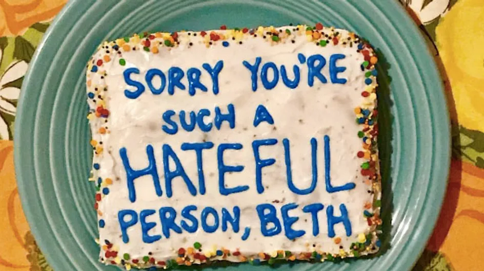 This Bakery Turns Internet Trolls' Comments Into Cakes And Sends Them Anonymously