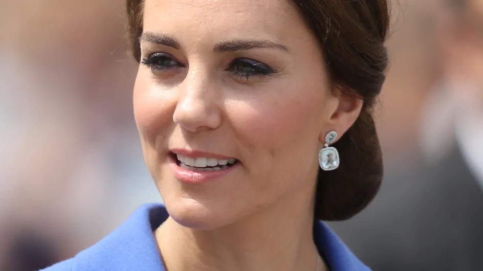 Découvrez le collier fétiche de Kate Middleton qui rend hommage à Lady Di (Photos)