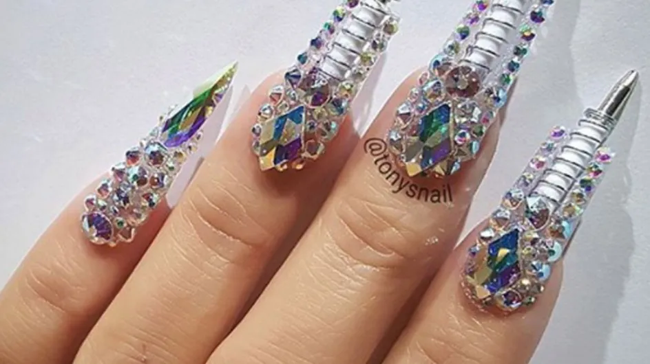 This Crazy Pen Manicure Means You'll Literally Always Have A Pen To Hand
