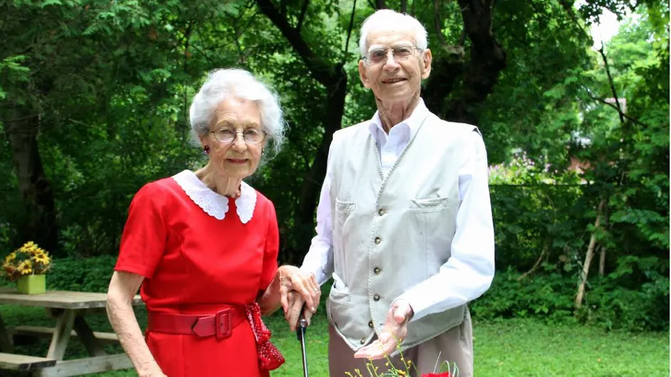 Après 75 ans de mariage, ils meurent tous les deux le même jour à quelques heures d'intervalle