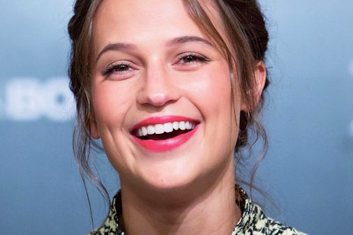 Alicia Vikander