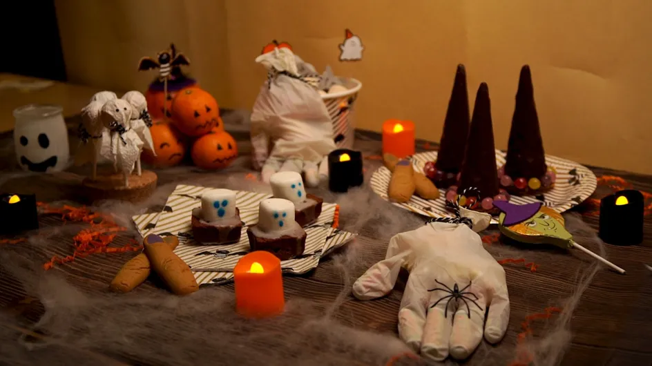 Une table terrifiante pour Halloween à faire avec les enfants