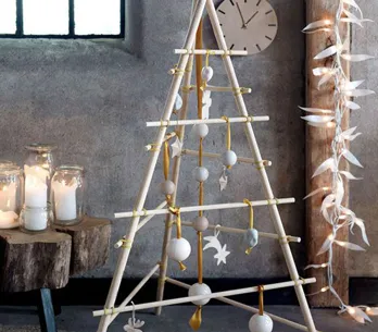 ¡Reinvéntate! Árboles de Navidad originales y reciclados