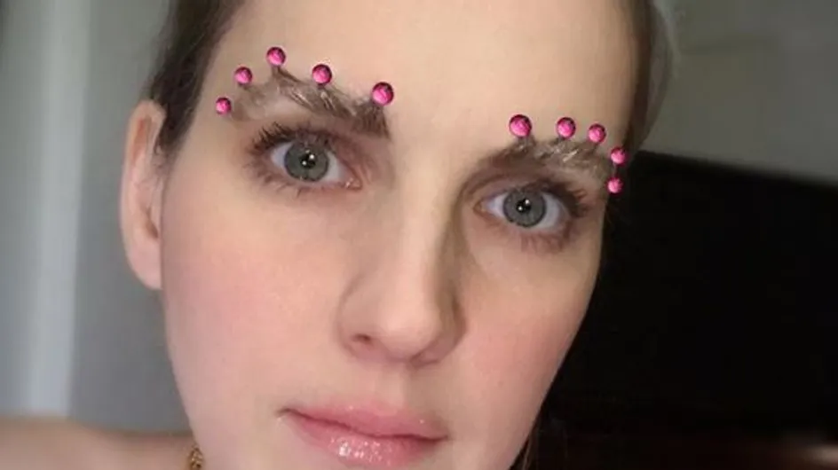 Les "sourcils couronne", la dernière tendance beauté insolite sur Instagram (Photos)