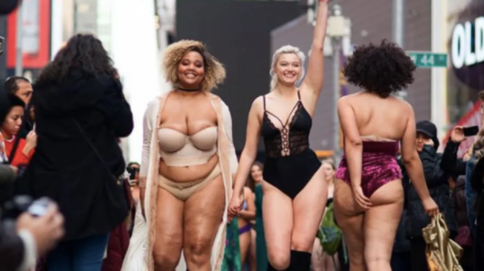 Elles défilent en lingerie en plein milieu de New York pour prôner la diversité des corps
