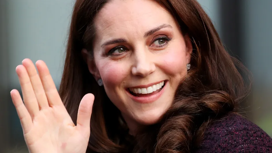 Kate Middleton prouve (encore une fois) que les vêtements de grossesse peuvent être stylés