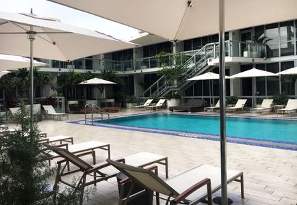 ME Miami Pool