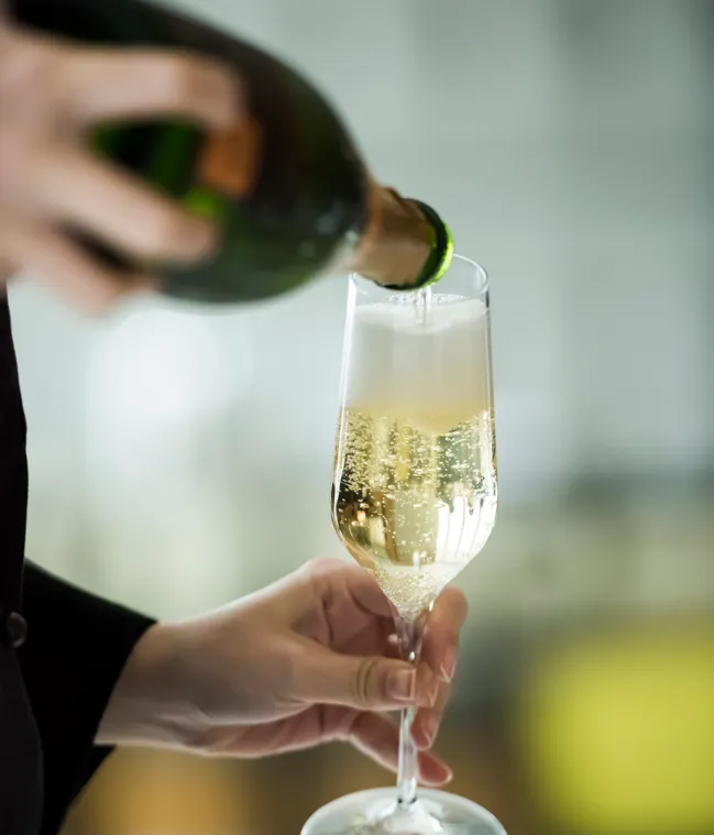 Comment choisir son champagne pour les fêtes ? 5 conseils malins et 5  erreurs à éviter