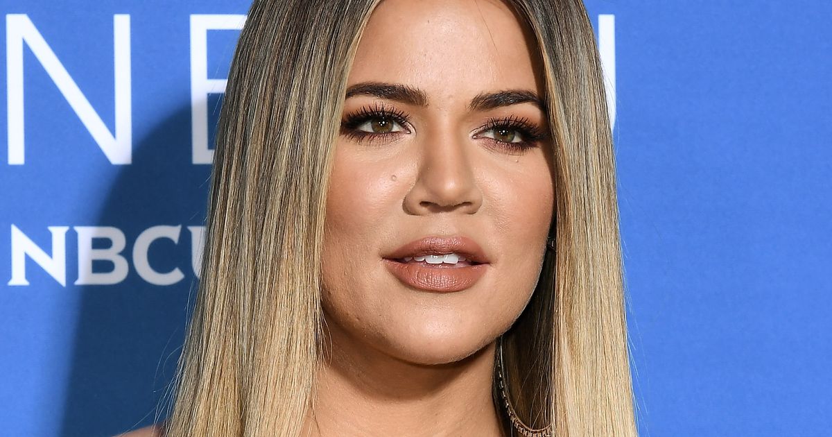 Khloé Kardashian Dévoile Son Baby Bump Dans Une Combi étincelante