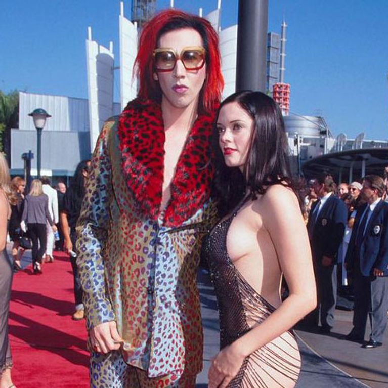 novias de marilyn manson