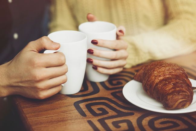 männer im cafe kennenlernen