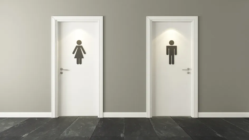 New-York installe des tables à langer dans les toilettes pour hommes
