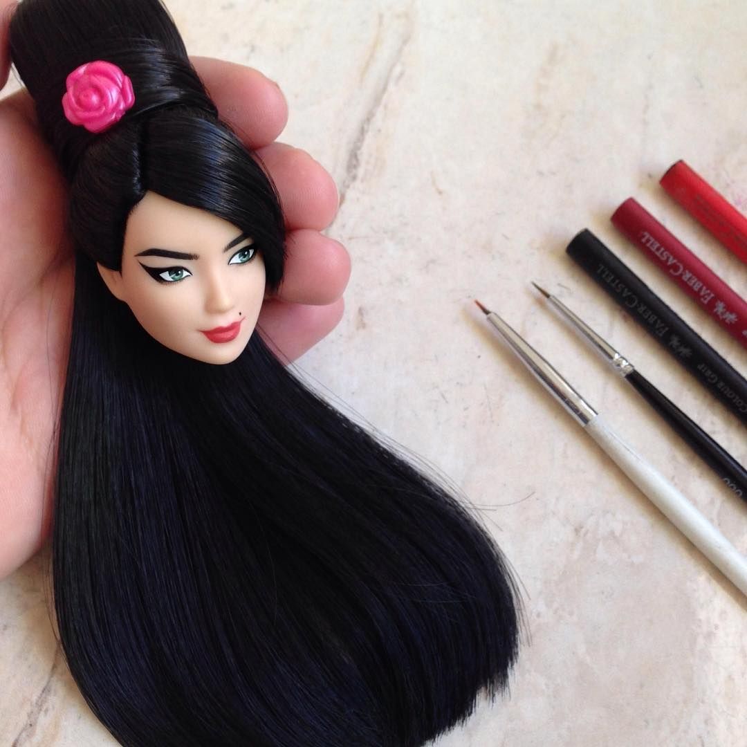 La coiffure de cette Barbie noire provoque une vague d'indignation