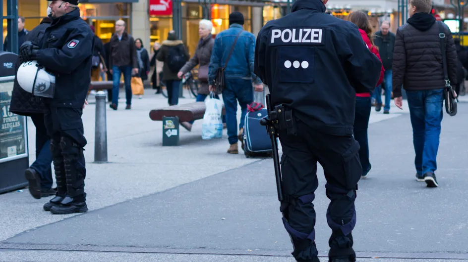 À Rotterdam, la police souhaite confisquer les vêtements de jeunes "trop bien habillés"