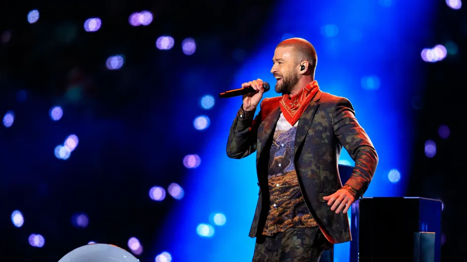 Justin Timberlake livre un hommage vibrant à Prince lors de sa prestation au Super Bowl (vidéo)