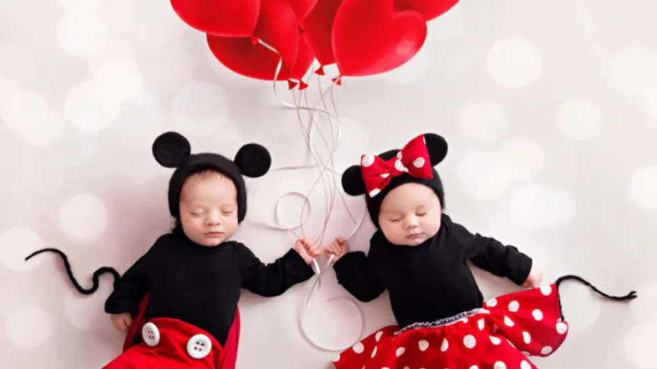 Saint Valentin : on craque pour ces photos de bébés habillés en Mickey et Minnie