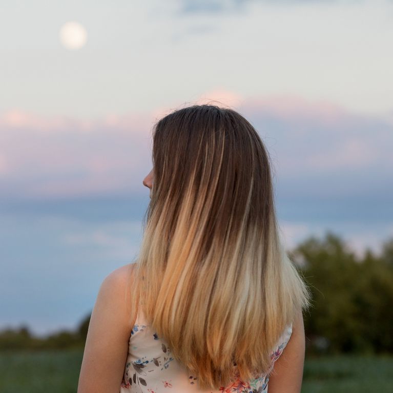 Taglio dei capelli luna crescente o calante Taglio dei capelli luna crescente o calante