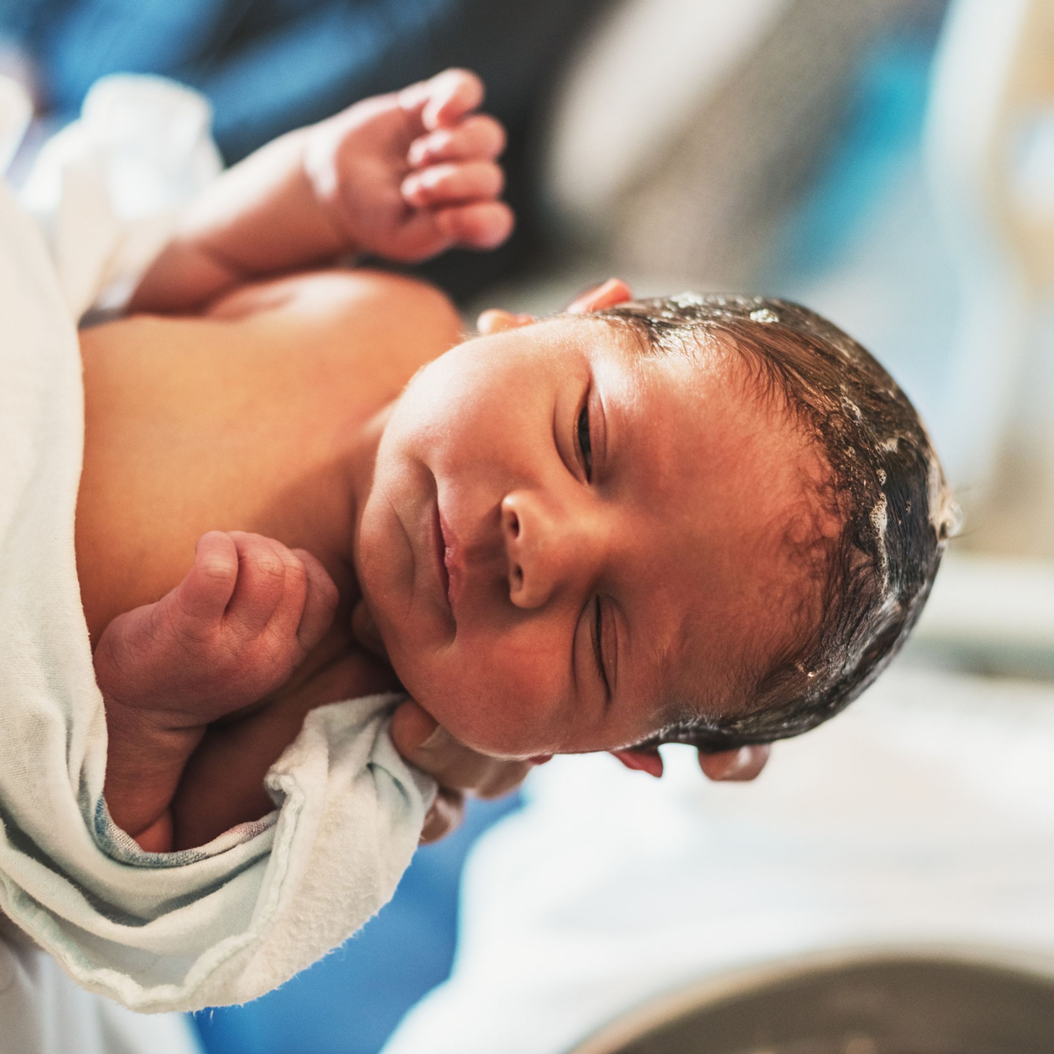 Bébé a 1 mois : son développement et ce qui change