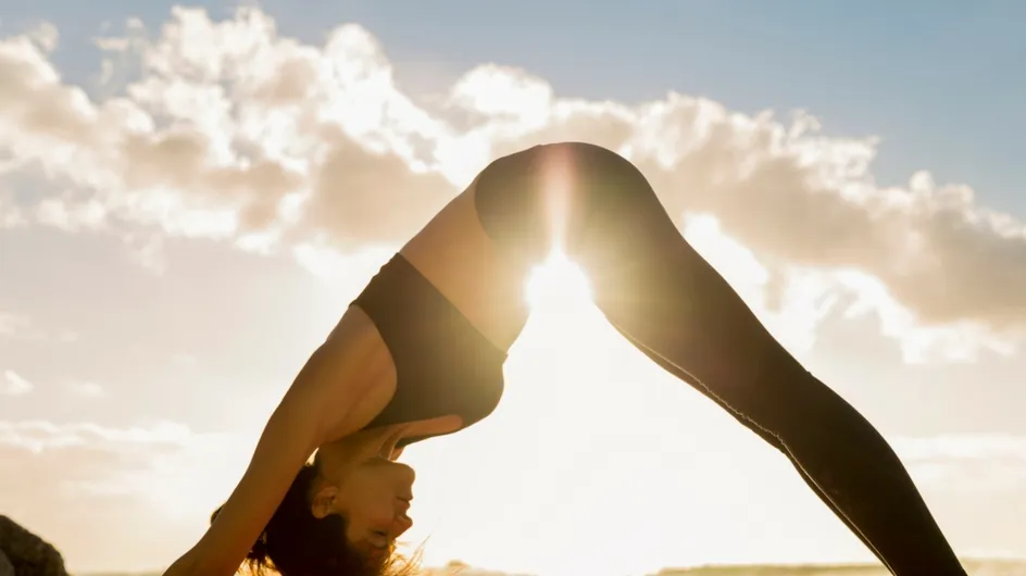 3 esercizi yoga per combattere le allergie primaverili
