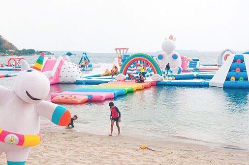 Inflatable Island