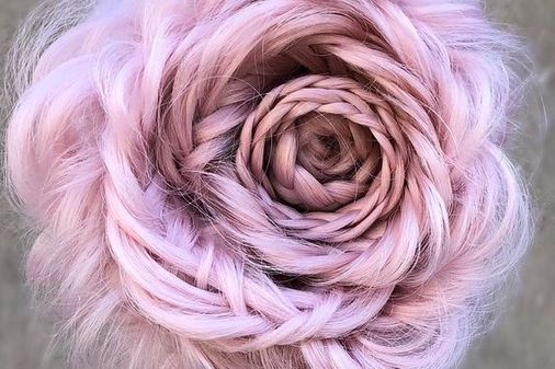 Trenzas con forma de rosa