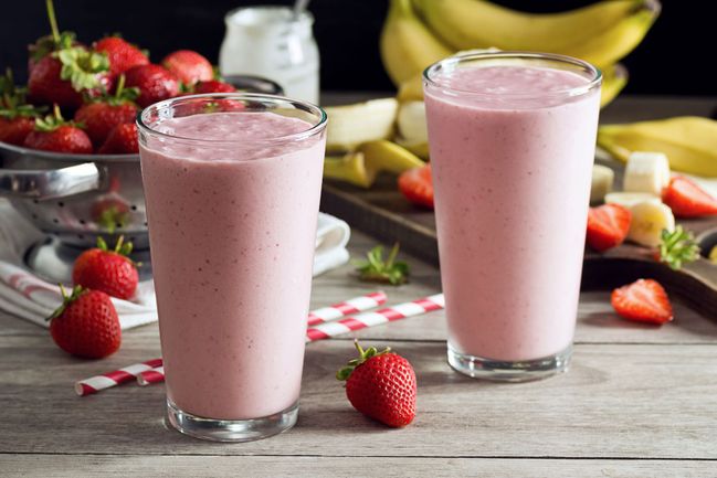 Strawberry banana coconut smoothie