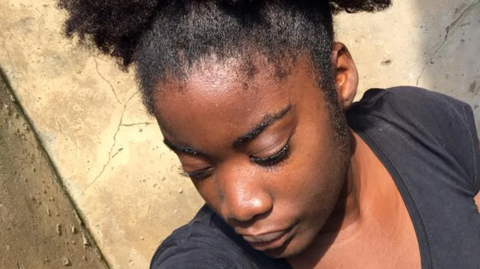 Scandale ! Une jeune femme interdite d'entrer à l'Université à cause de sa coupe de cheveux