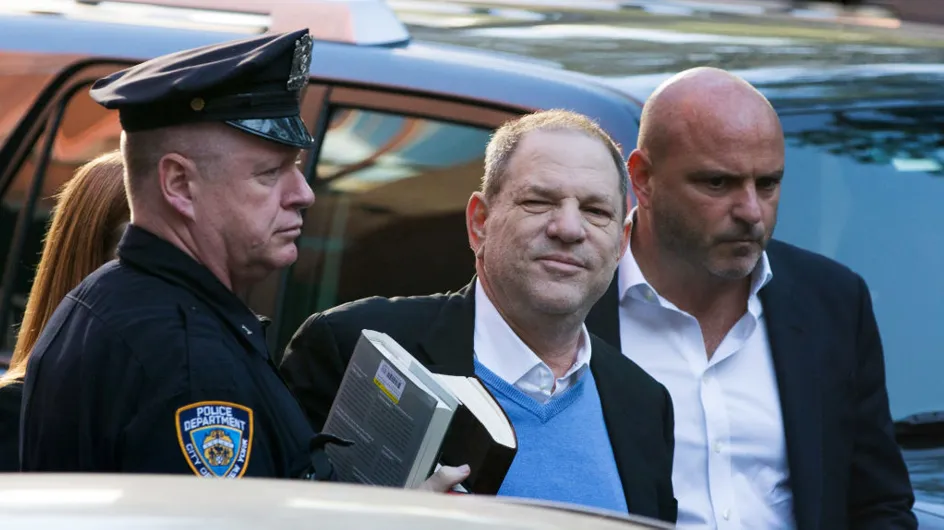 Inculpé pour viol et agression sexuelle, Harvey Weinstein s'est rendu à la police