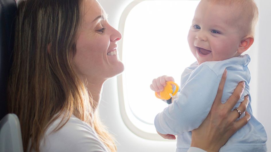 Fliegen Mit Baby Diese Tricks Machen Die Reise Angenehmer