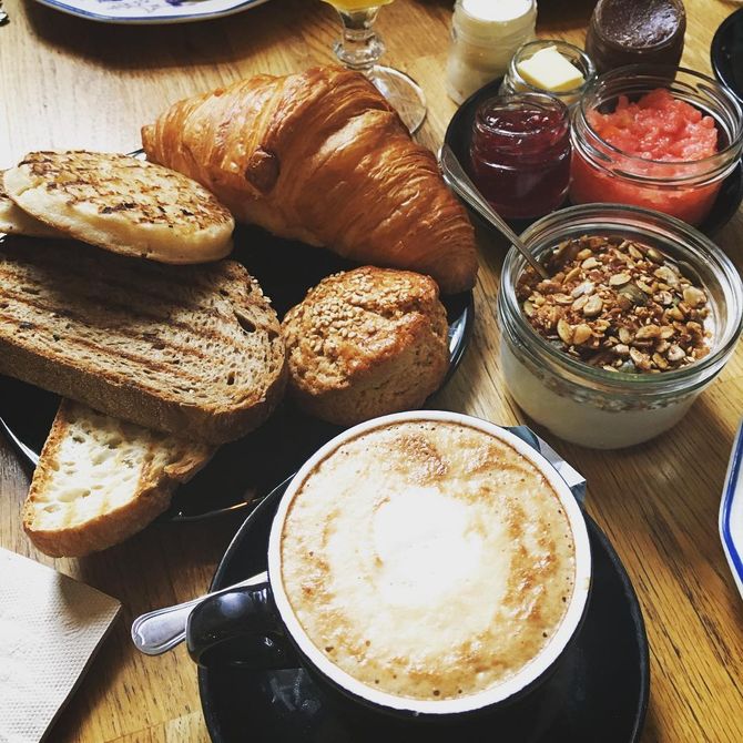 Brunch en Madrid - MÜR Café