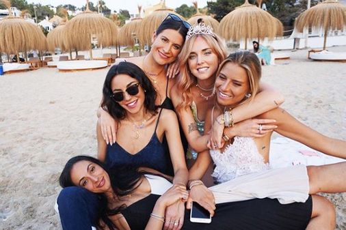 Chiara Ferragni y sus amigas