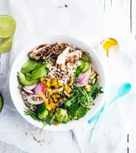 ¿Cómo hacer una ensalada de quinoa? 10 recetas saludables y riquísimas