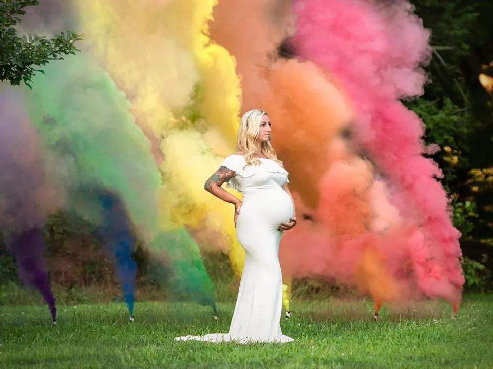 Cette Maman Celebre Son Bebe Arc En Ciel Avec Un Magnifique Photoshoot