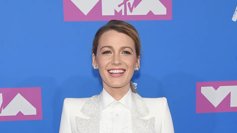 Blake Lively, son total look blanc aux MTV VMA 2018 divise la Toile