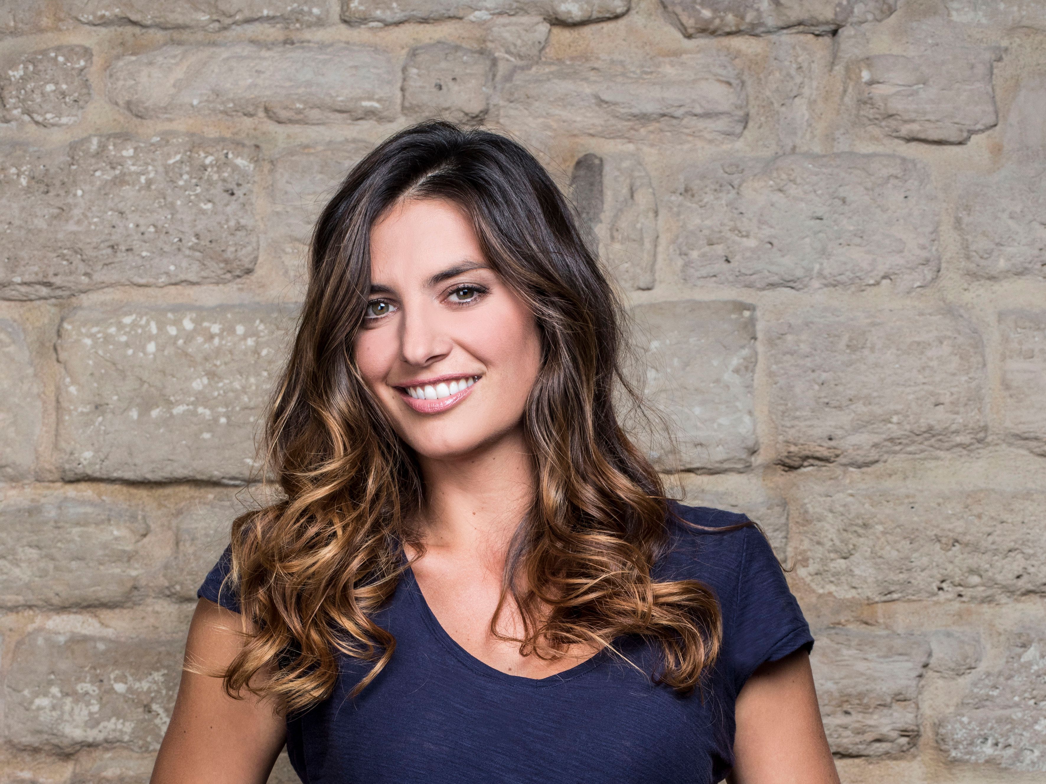 Un Deuxieme Bebe En Route Laetitia Milot Repond