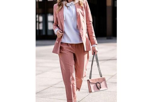 Look eleganti con chunky sneakers