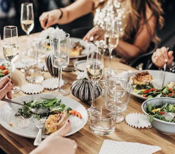 Cenas de Nochevieja fáciles y baratas: ideas para una velada perfecta