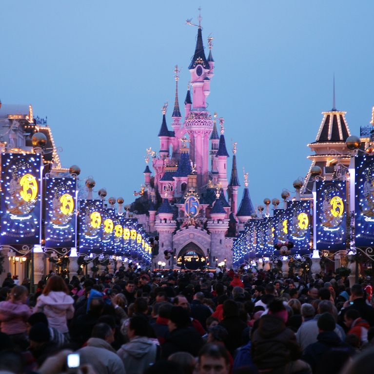  Disneyland Paris  d voile les images des trois nouveaux univers