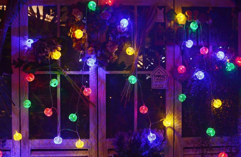 8 Modes /& Minuteur Multicolore 200 LEDs Guirlandes Lumineuses /à Piles C/âble Vert Exterieur /& Interieur Id/éal pour arbre de No/ë Mariage F/ête Jardin D/écoration