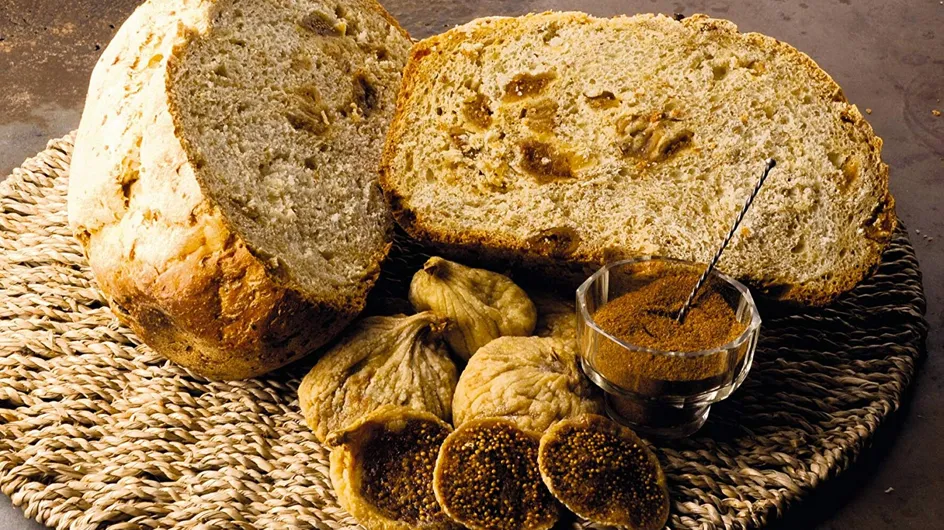 Faire son pain maison : la sélection des meilleures machines à pain