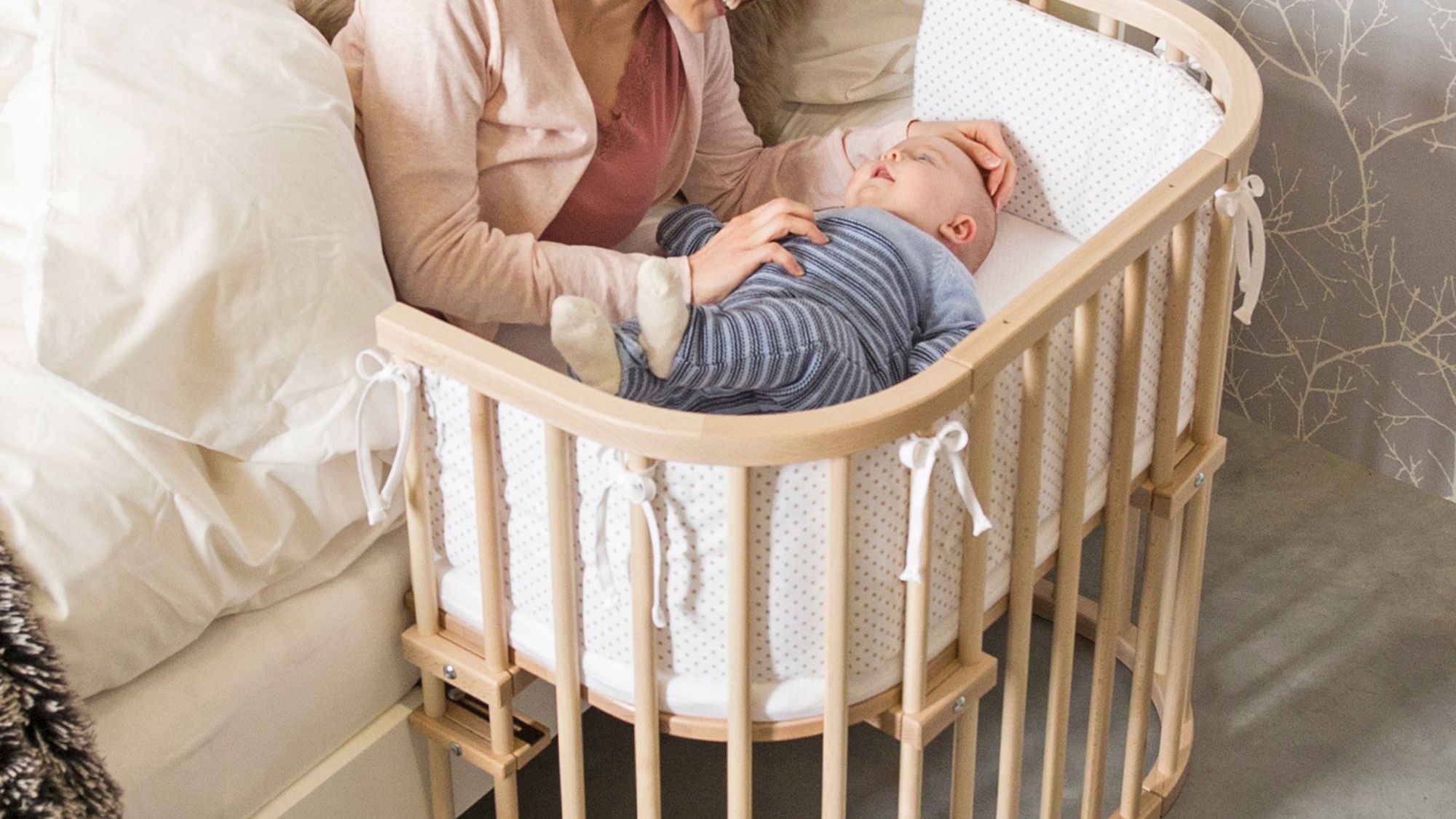 Lit bébé dès la naissance : guide du choix optimal